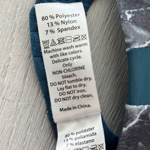 Crane Adjustable Sports Bra Size Small 34B-34c - Picture 4 of 4